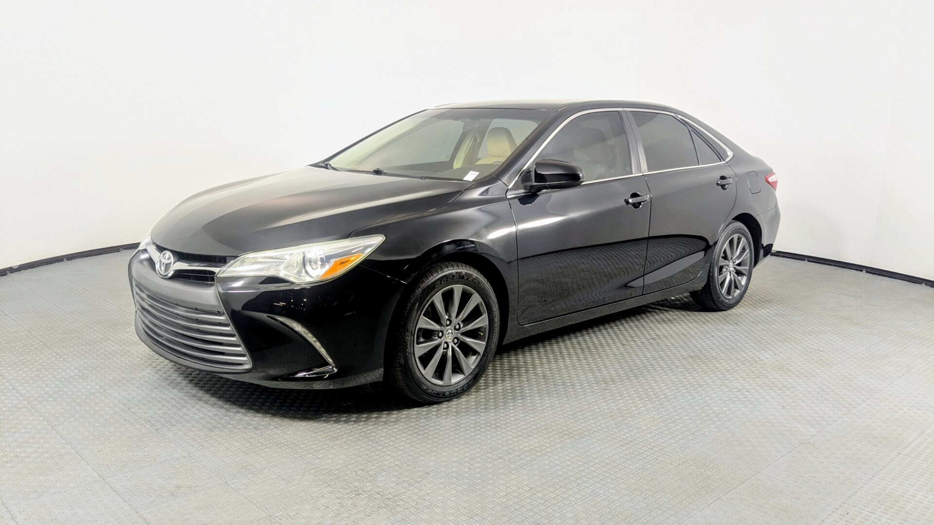 2016 Toyota Camry XLE