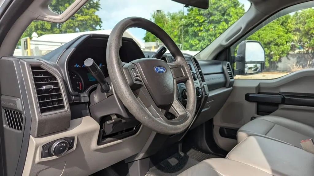 Florida Fine Cars - Used FORD SUPER DUTY F-250 SRW 2017 MARGATE XL