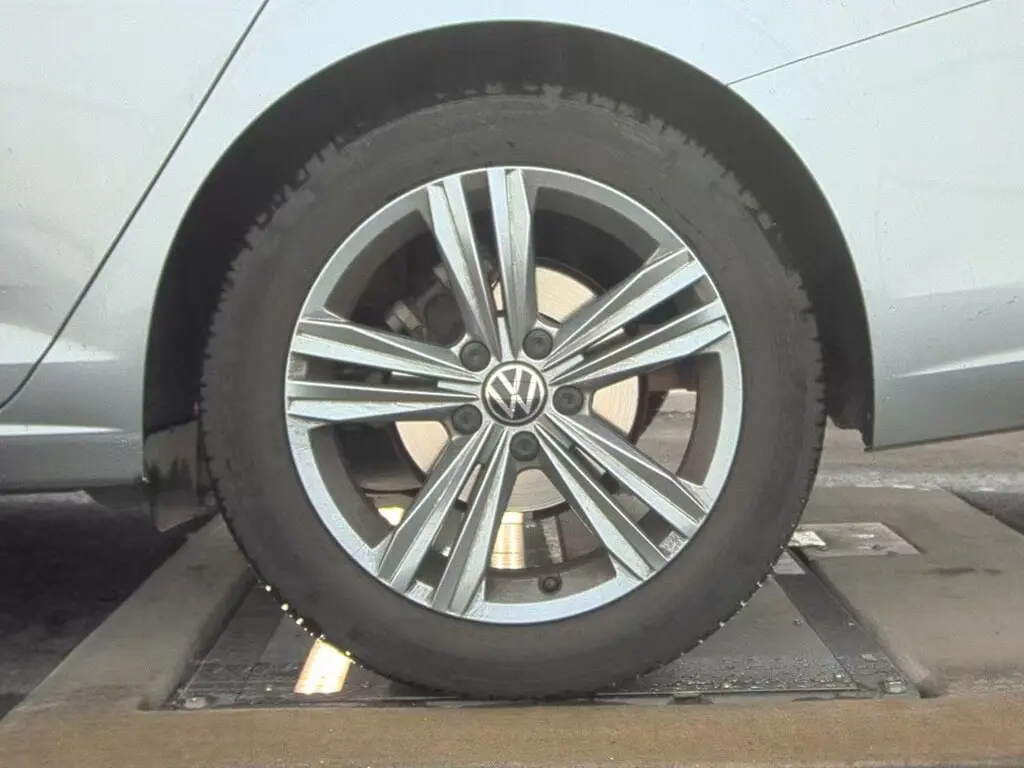 Florida Fine Cars - Used VOLKSWAGEN JETTA 2024 ORLANDO SE