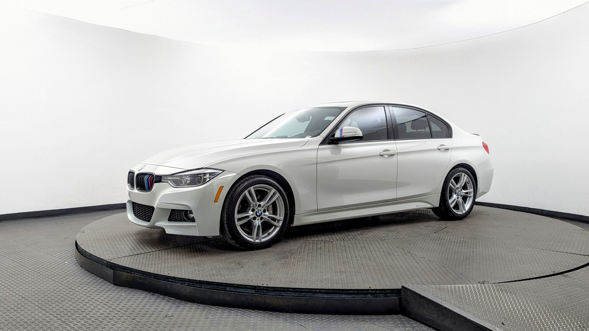 2018 BMW 3 Series 330i