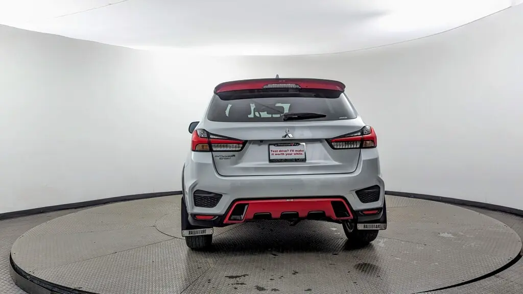 2023 Mitsubishi Outlander Sport ES LE SE photo 3