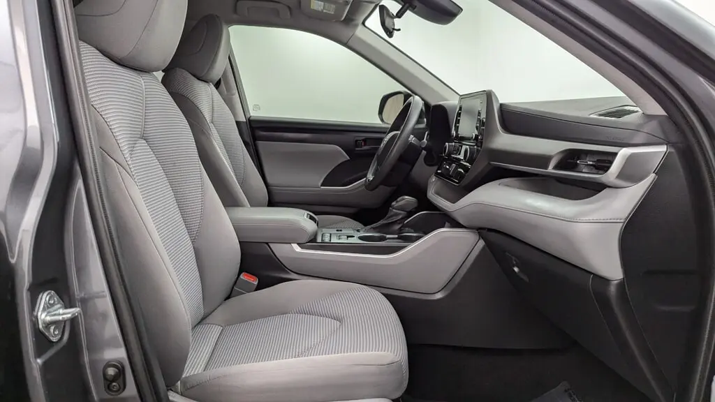 Florida Fine Cars - Used TOYOTA HIGHLANDER 2021 MIAMI L