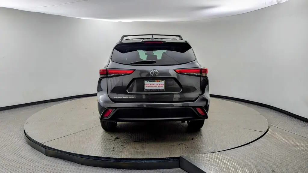 Florida Fine Cars - Used TOYOTA HIGHLANDER 2021 MIAMI L
