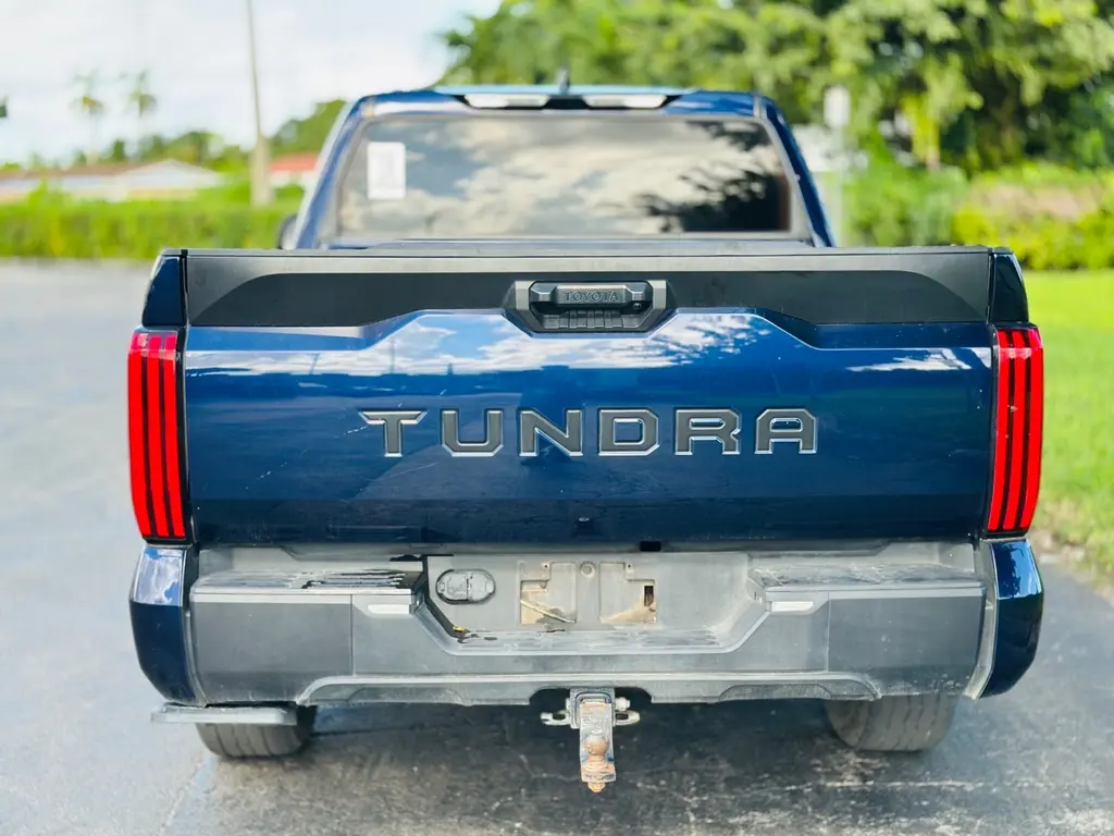 2023 Toyota Tundra SR5 photo 4