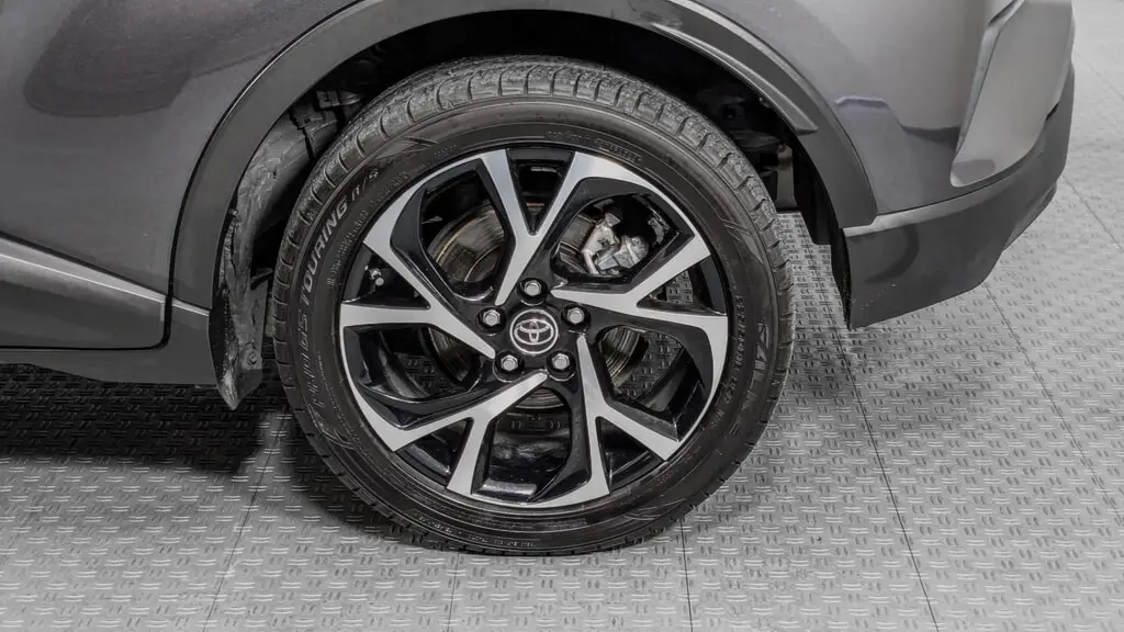 Florida Fine Cars - Used TOYOTA C-HR 2019 ORLANDO XLE