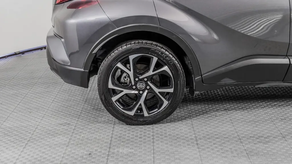 Florida Fine Cars - Used TOYOTA C-HR 2019 ORLANDO XLE