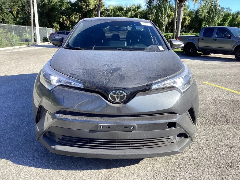 2019 Toyota C-HR XLE Limited photo 2