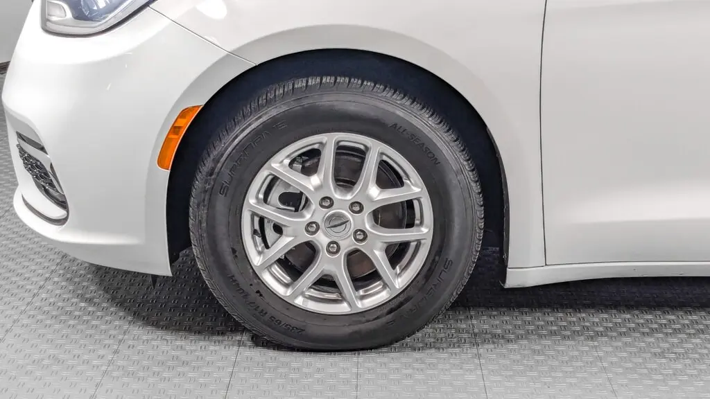 Florida Fine Cars - Used CHRYSLER PACIFICA 2022 ORLANDO TOURING L