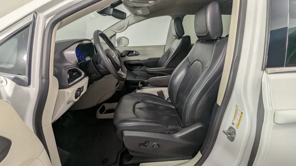 Florida Fine Cars - Used CHRYSLER PACIFICA 2022 ORLANDO TOURING L