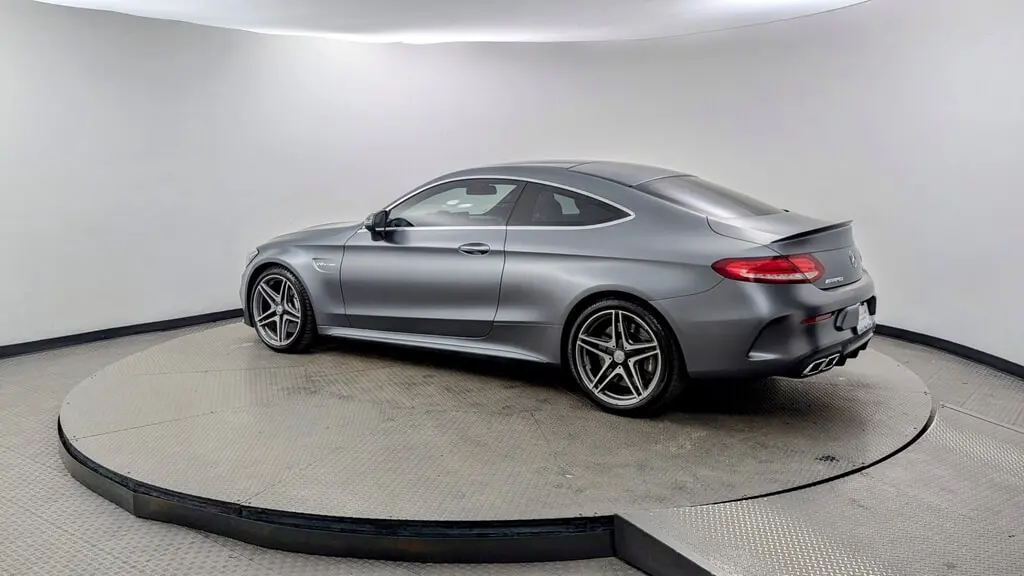 2018 Mercedes Benz C AMG 63 photo 3