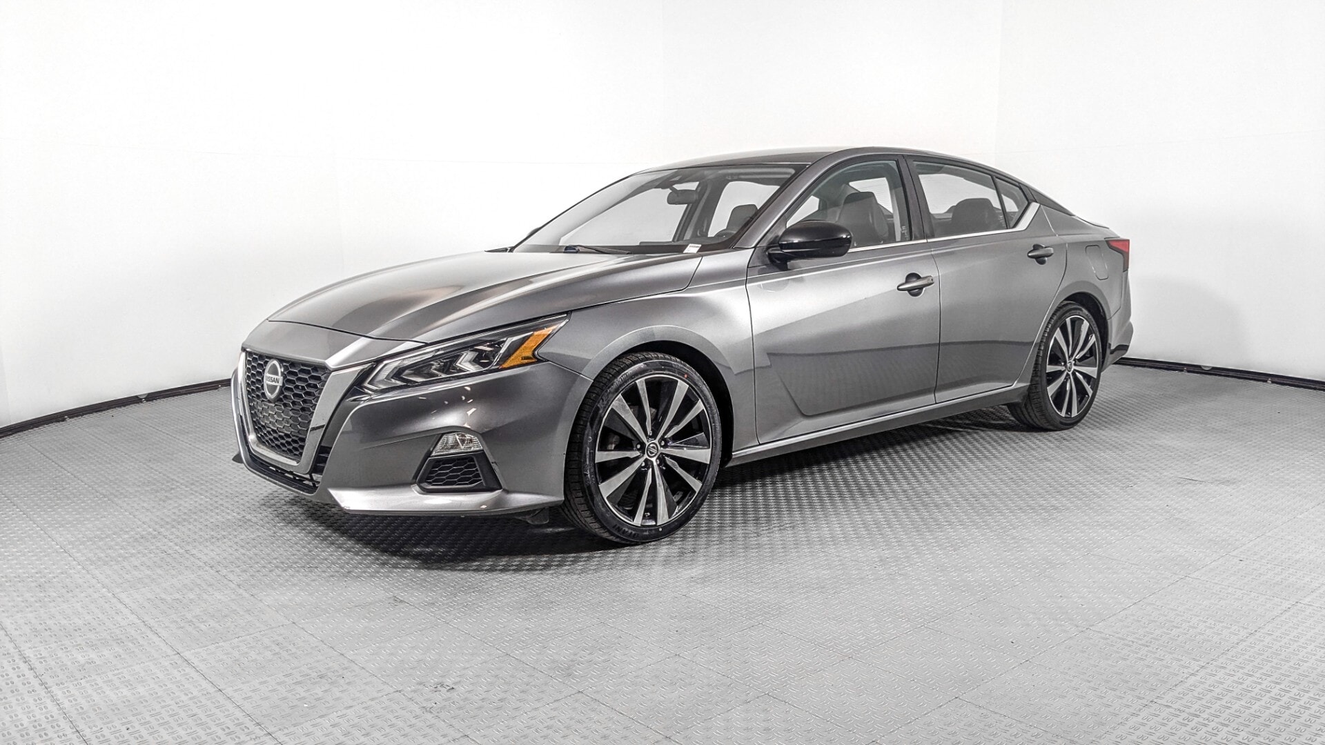 2021 Nissan Altima SR