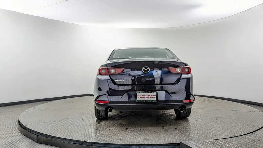 2025 Mazda Mazda3 2.5 Select Sport photo 4