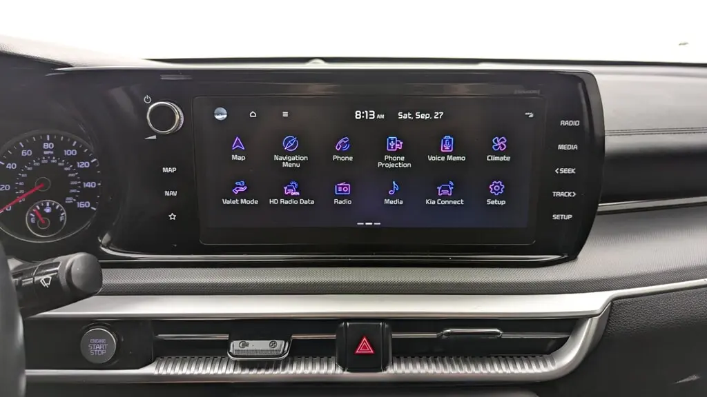 2024 Kia K5 GT-Line photo 17