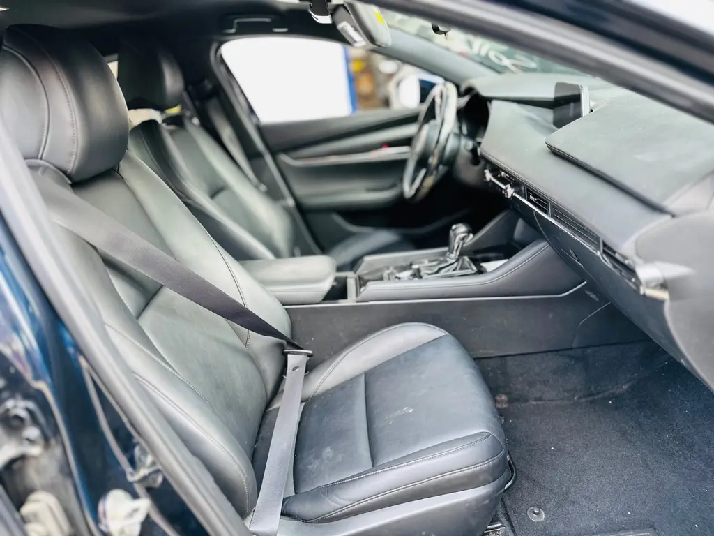 Florida Fine Cars - Used MAZDA MAZDA3 HATCHBACK 2019 WEST PALM W/PREFERRED PKG