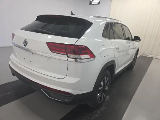 Florida Fine Cars - Used VOLKSWAGEN ATLAS CROSS SPORT 2021 WEST PALM 2.0T SE