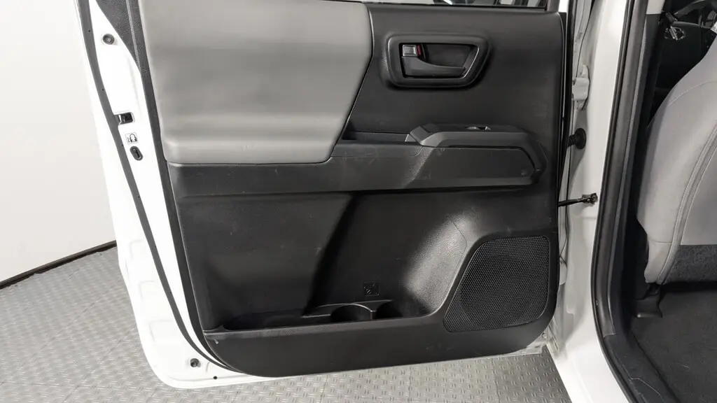 Florida Fine Cars - Used TOYOTA TACOMA 2WD 2019 ORLANDO SR
