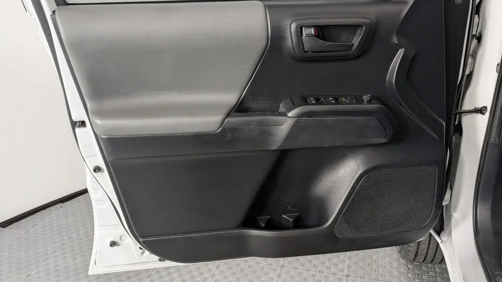 Florida Fine Cars - Used TOYOTA TACOMA 2WD 2019 ORLANDO SR