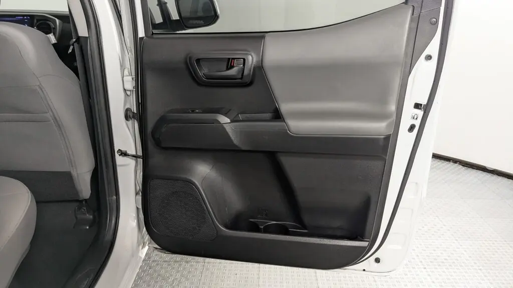 Florida Fine Cars - Used TOYOTA TACOMA 2WD 2019 ORLANDO SR