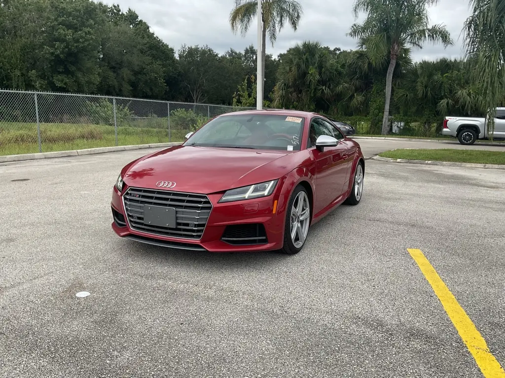 2017 Audi TTS Coupe photo 2