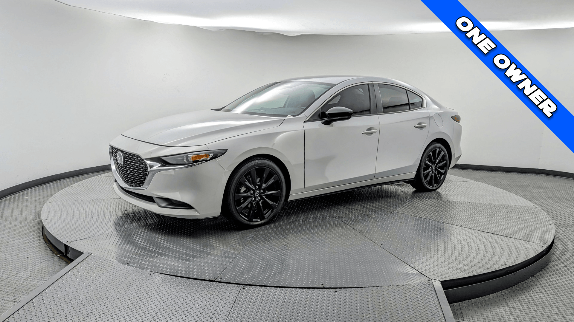 2024 Mazda Mazda3 Select Sport's photo