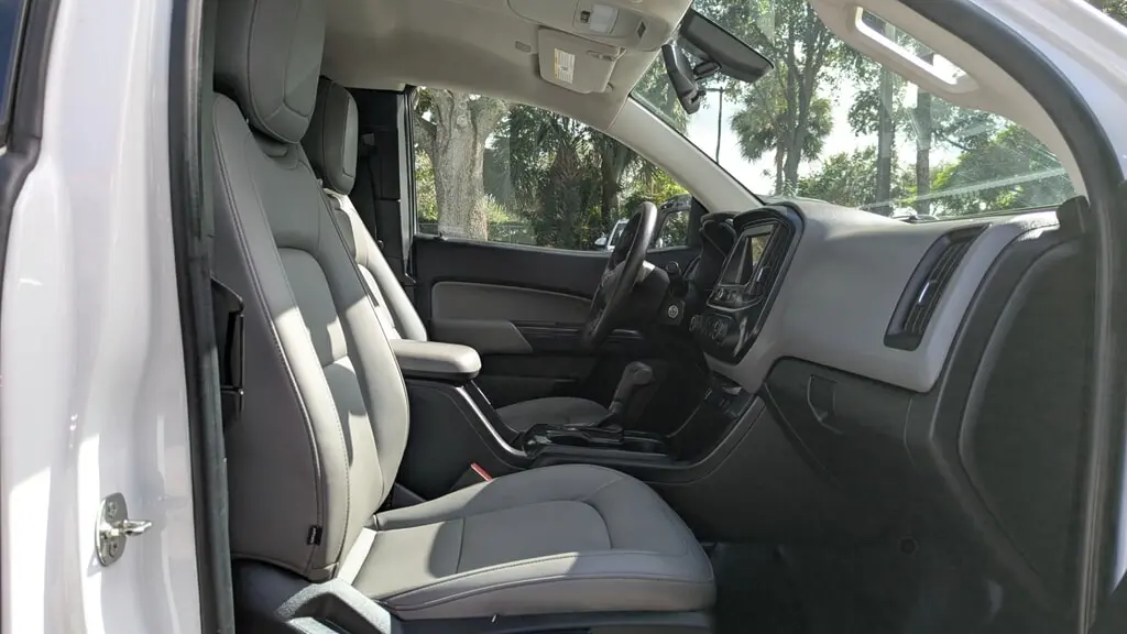 Florida Fine Cars - Used CHEVROLET COLORADO 2019 WEST PALM 2WD WORK TRUCK