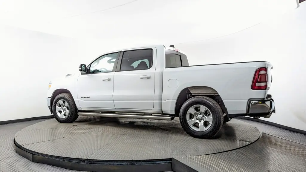 2021 Ram 1500 Lone Star photo 3