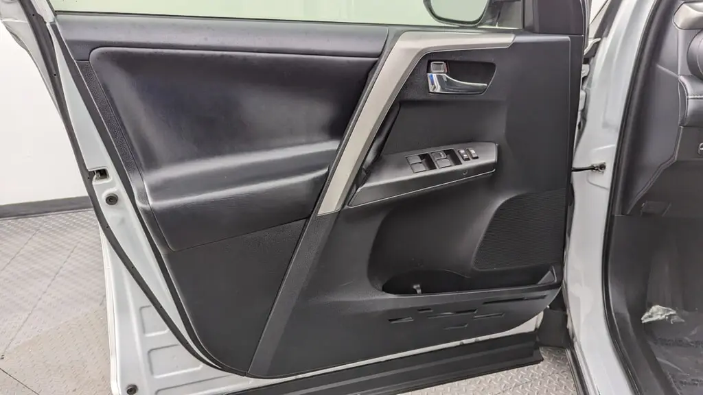 Florida Fine Cars - Used TOYOTA RAV4 2018 MARGATE XLE