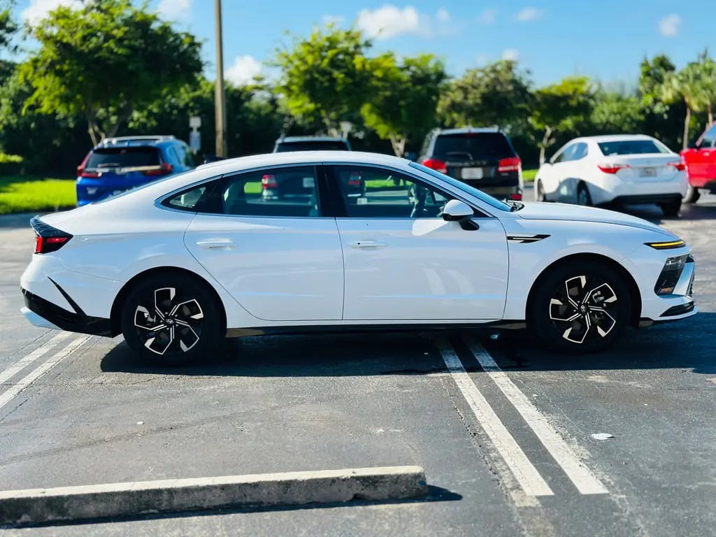 Florida Fine Cars - Used HYUNDAI SONATA 2024 WEST PALM SEL