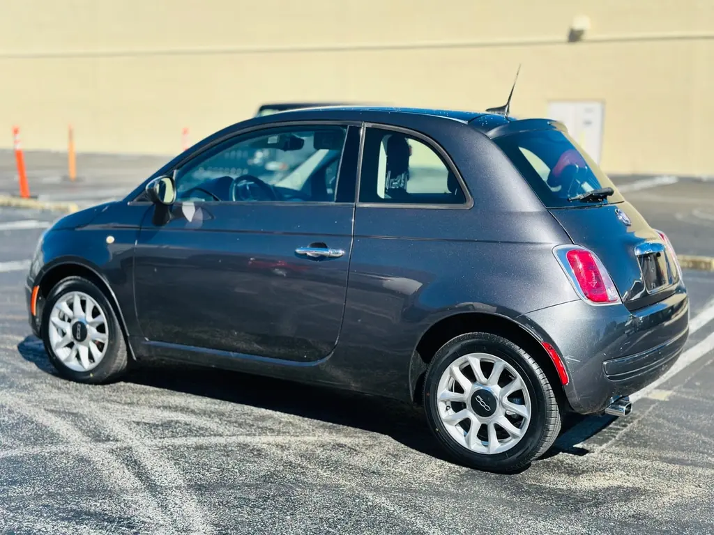 2017 Fiat 500 Pop photo 4