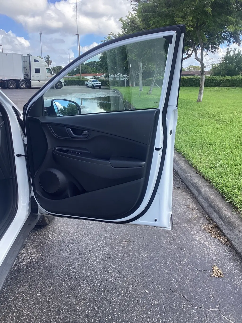 Florida Fine Cars - Used HYUNDAI KONA 2023 MIAMI SE