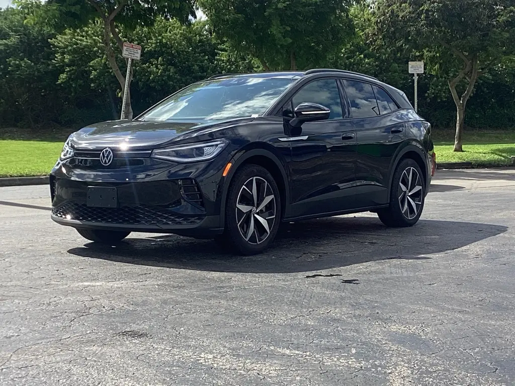 2023 Volkswagen ID.4 Pro S photo 2