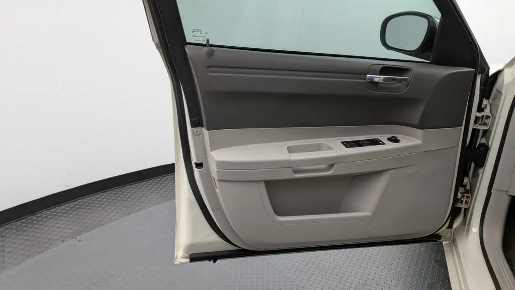 Florida Fine Cars - Used CHRYSLER 300 2008 WEST PALM LX