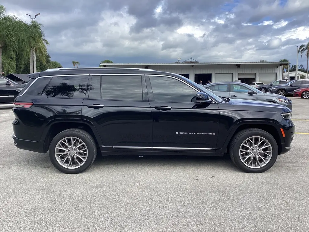Florida Fine Cars - Used JEEP GRAND CHEROKEE L 2022 ORLANDO SUMMIT