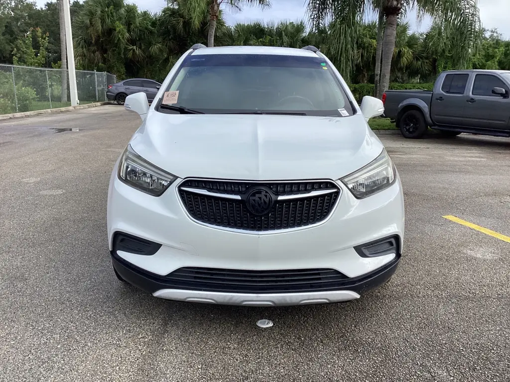 2017 Buick Encore Preferred photo 2