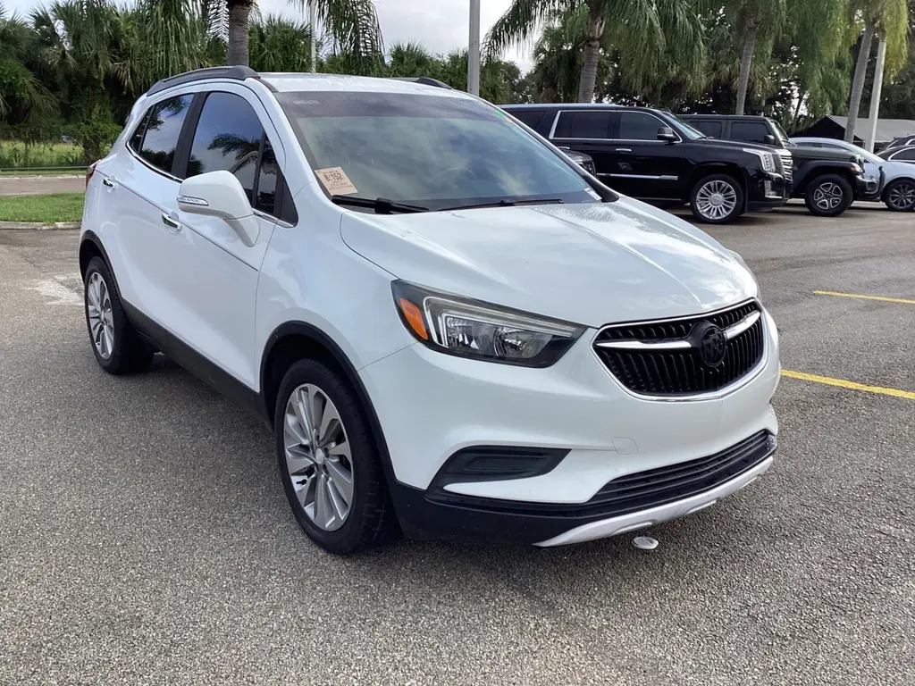 2017 Buick Encore Preferred photo 3