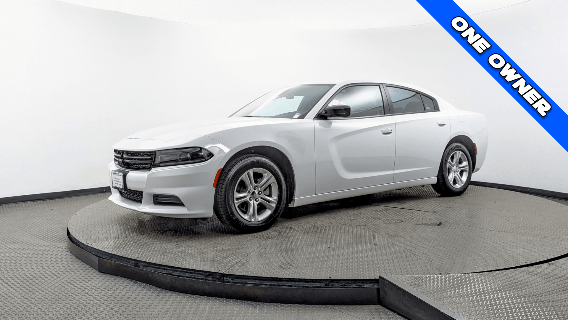 2023 Dodge Charger SXT's photo