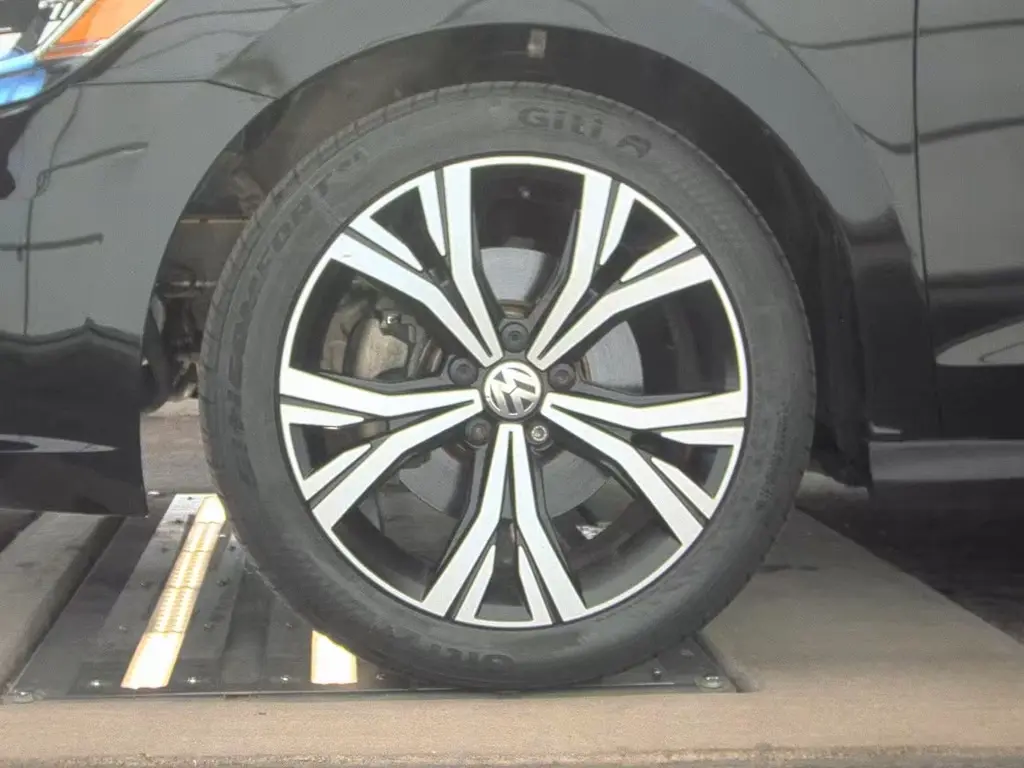 Florida Fine Cars - Used VOLKSWAGEN PASSAT 2022 ORLANDO 2.0T SE
