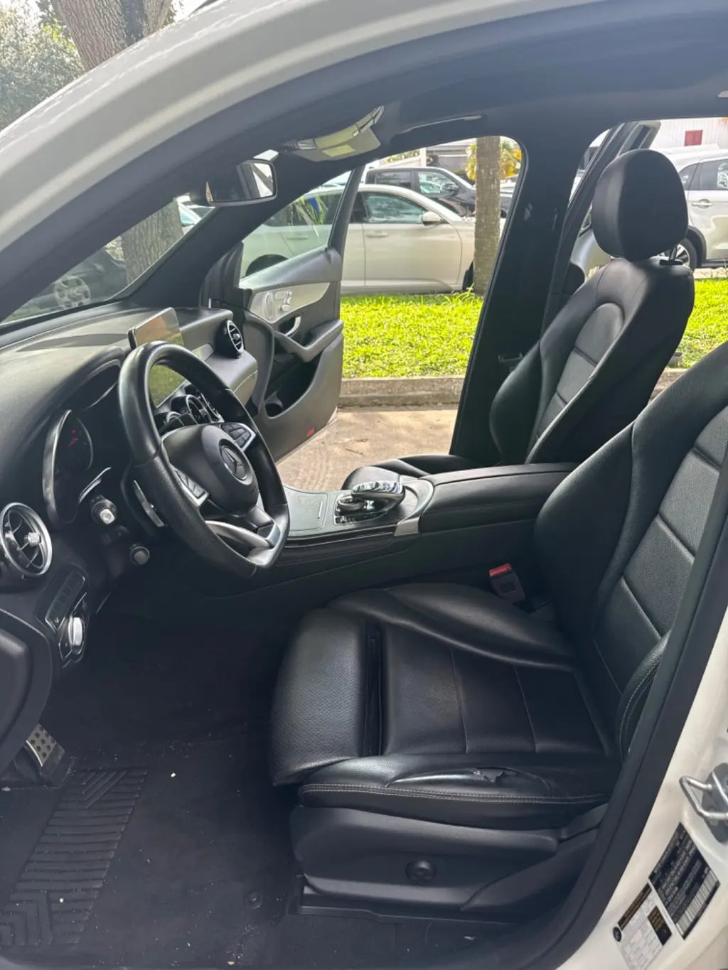 Florida Fine Cars - Used MERCEDES-BENZ GLC 2019 WEST PALM GLC 300
