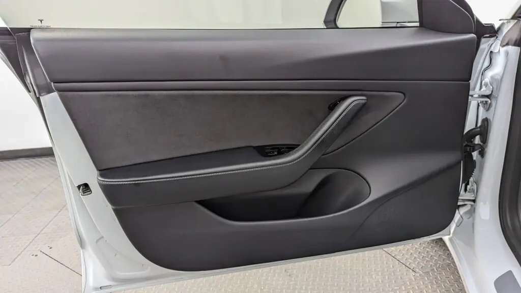 Florida Fine Cars - Used TESLA MODEL 3 2018 MIAMI LONG RANGE BATTERY
