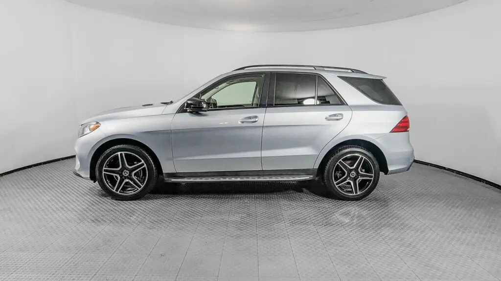 2018 Mercedes Benz GLE 350 photo 2