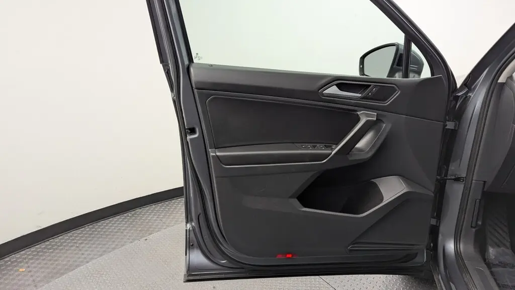 Florida Fine Cars - Used VOLKSWAGEN TIGUAN 2021 WEST PALM SE