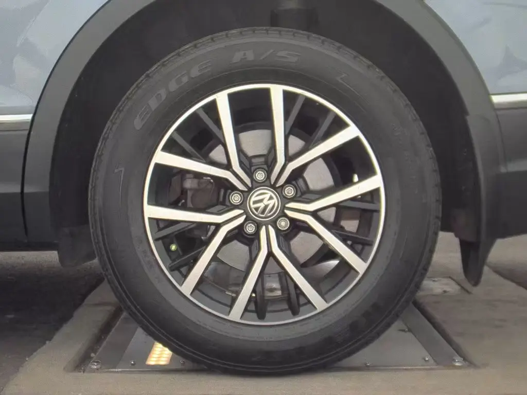 Florida Fine Cars - Used VOLKSWAGEN TIGUAN 2021 WEST PALM SE
