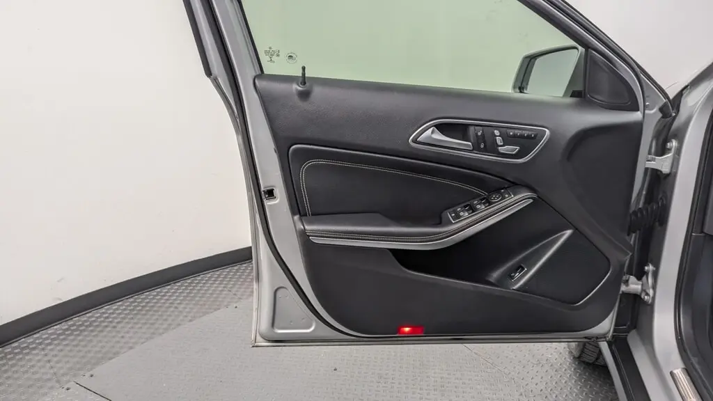 Florida Fine Cars - Used MERCEDES-BENZ GLA 2018 WEST PALM GLA 250 4MATIC