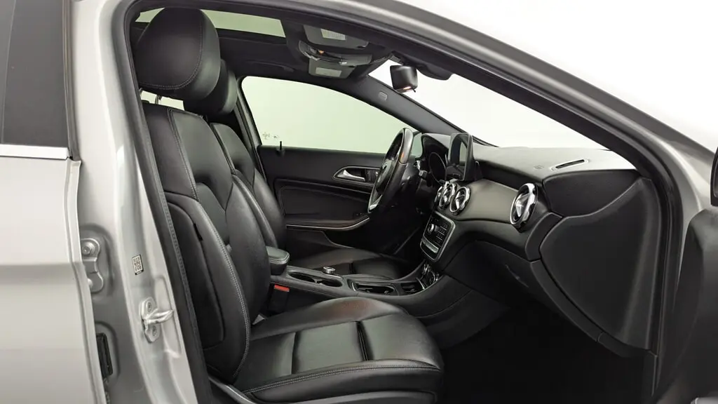 Florida Fine Cars - Used MERCEDES-BENZ GLA 2018 WEST PALM GLA 250 4MATIC