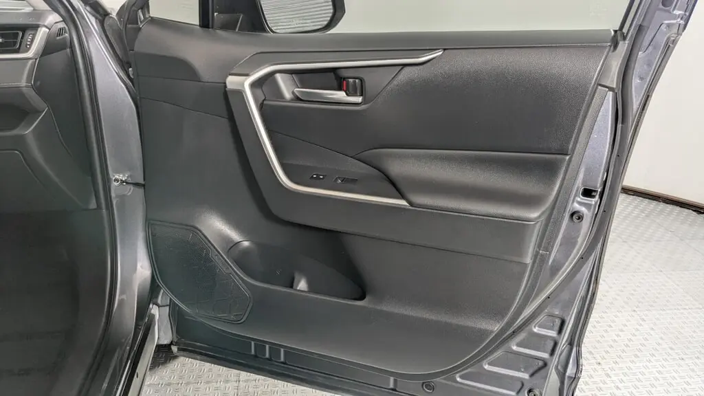 Florida Fine Cars - Used TOYOTA RAV4 2020 ORLANDO XLE PREMIUM