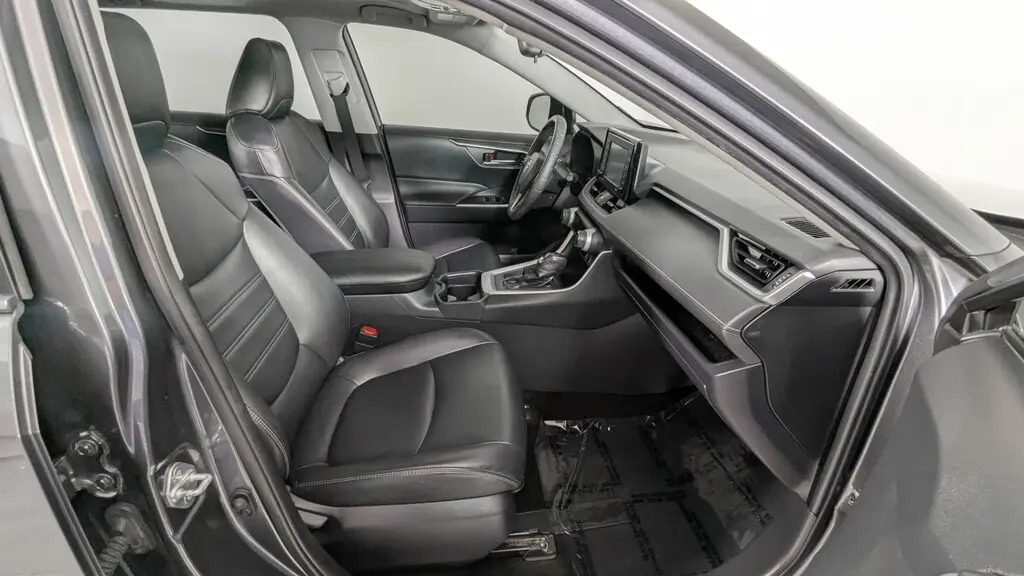 Florida Fine Cars - Used TOYOTA RAV4 2020 ORLANDO XLE PREMIUM