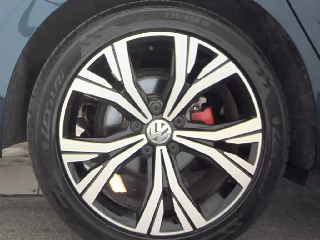 Florida Fine Cars - Used VOLKSWAGEN PASSAT 2022 MIAMI 2.0T SE