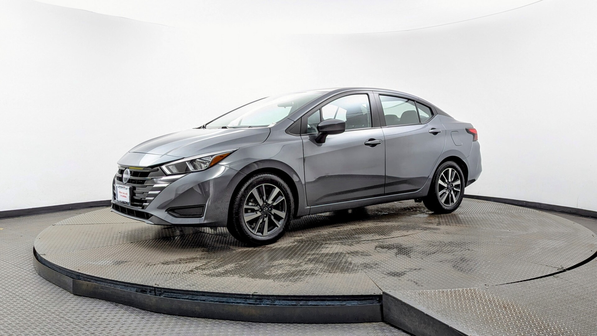 2024 Nissan Versa Sedan SV