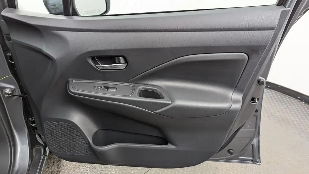 Florida Fine Cars - Used NISSAN VERSA 2024 MARGATE SV