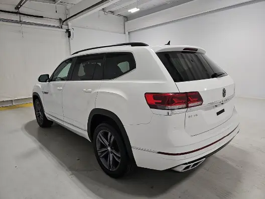 Florida Fine Cars - Used VOLKSWAGEN ATLAS 2021 MIAMI 3.6L V6 SE W/TECHNOLOGY R-LINE
